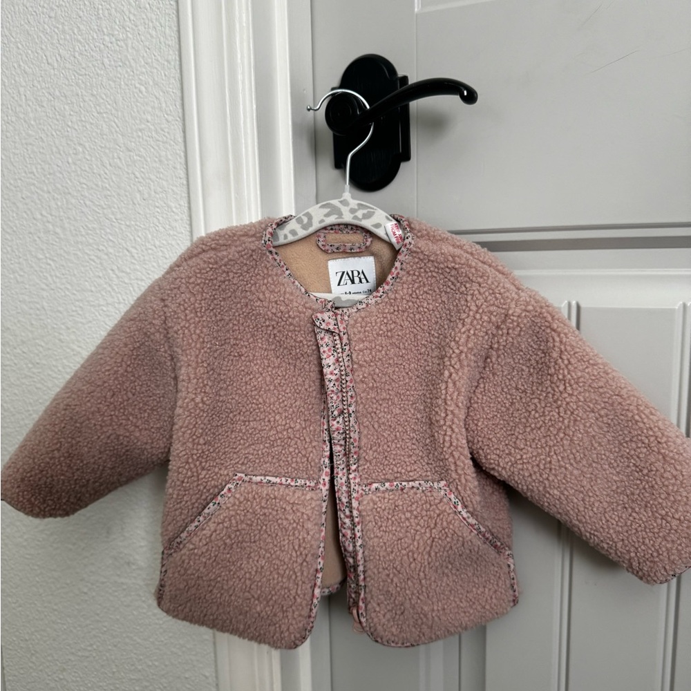 Zara kid’s jacket 6-9 months - Picture 5 of 5